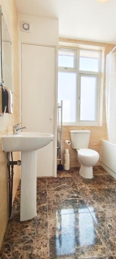 شقة Acacia Flat 189 In Wembley لندن المظهر الخارجي الصورة